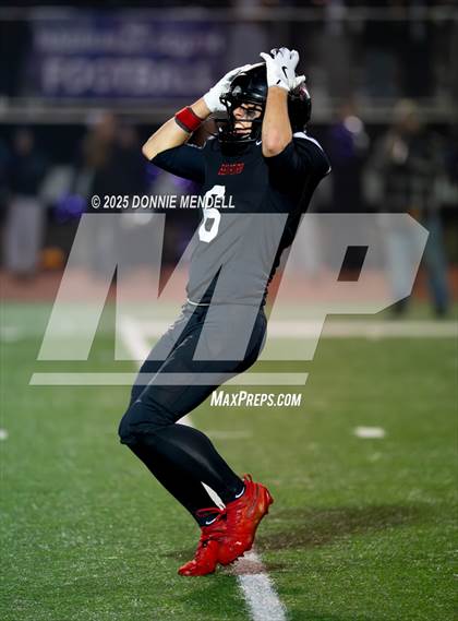 Thumbnail 3 in Bedford vs. Nashua South (NHIAA D1 Semifinals) photogallery.