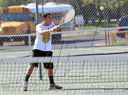 Thumbnail 1 in United @ Uvalde photogallery.
