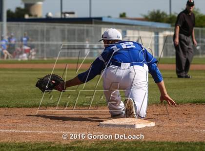 Thumbnail 2 in Trinity @ Midlothian (UIL 6A Bi-District Playoff) photogallery.