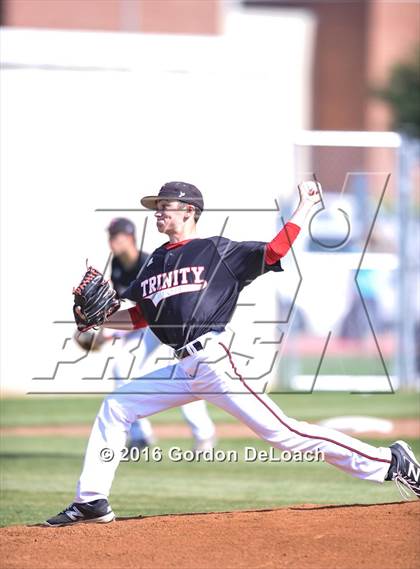 Thumbnail 1 in Trinity @ Midlothian (UIL 6A Bi-District Playoff) photogallery.
