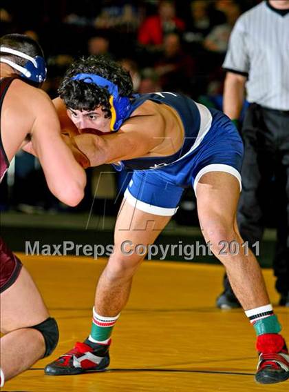 Thumbnail 3 in NYSPHSAA D1 Championships (140-285 Ibs. Finals) photogallery.