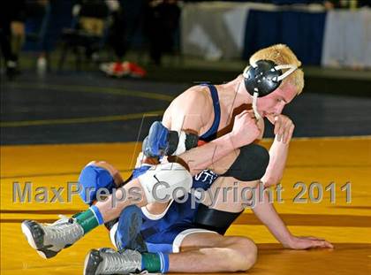 Thumbnail 3 in NYSPHSAA D1 Championships (140-285 Ibs. Finals) photogallery.