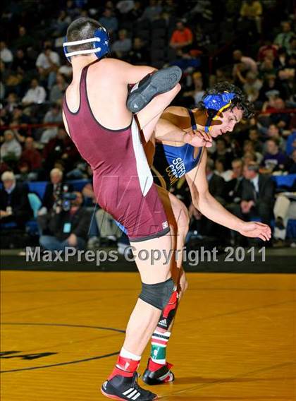 Thumbnail 2 in NYSPHSAA D1 Championships (140-285 Ibs. Finals) photogallery.