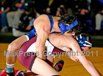 Thumbnail 2 in NYSPHSAA D1 Championships (140-285 Ibs. Finals) photogallery.