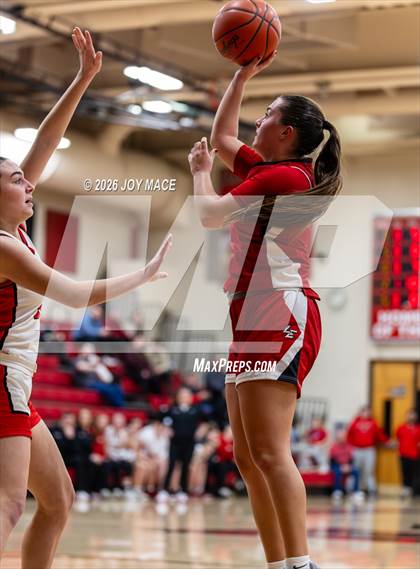 Thumbnail 1 in Logan Elm @ Alexander photogallery.