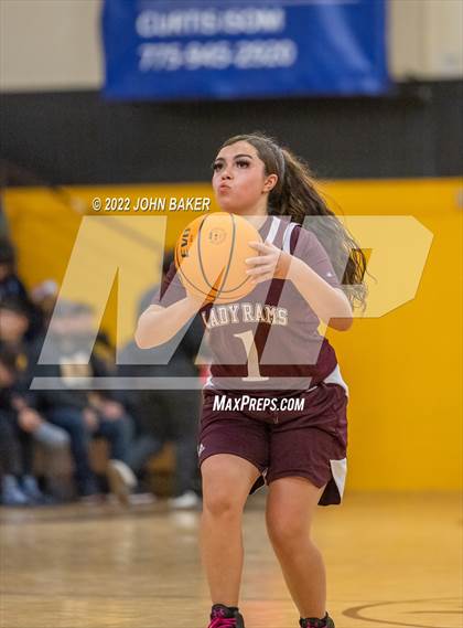 Thumbnail 2 in Mineral County vs. Sierra Sage Academy/ROP (Serpent Classic) photogallery.