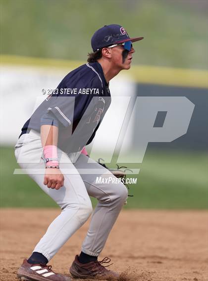 Thumbnail 2 in Pine Creek vs. Cherokee Trail (CHSAA Region 8) photogallery.