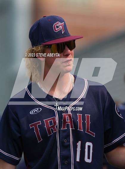 Thumbnail 3 in Pine Creek vs. Cherokee Trail (CHSAA Region 8) photogallery.
