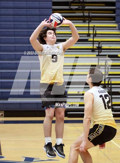 Thumbnail 1 in Del Oro @ Vista del Lago photogallery.