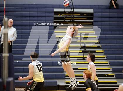 Thumbnail 2 in Del Oro @ Vista del Lago photogallery.