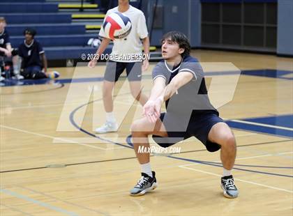 Thumbnail 2 in Del Oro @ Vista del Lago photogallery.