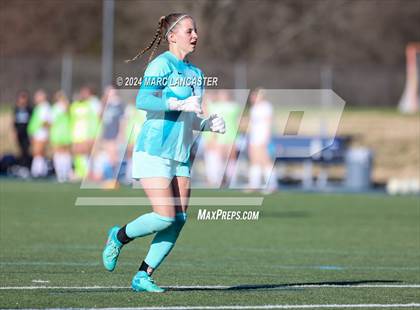 Thumbnail 2 in Oceanside Collegiate Academy vs. Weddington (Queen City Showcase) photogallery.