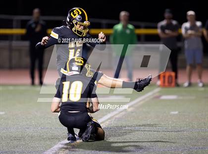 Thumbnail 1 in Thousand Oaks @ Simi Valley photogallery.