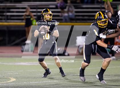 Thumbnail 1 in Thousand Oaks @ Simi Valley photogallery.