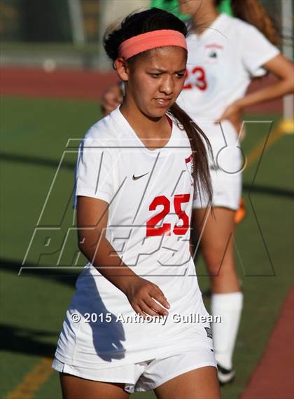 Thumbnail 3 in Scripps Ranch vs. Mater Dei (CIF SoCal Regional D2 Semifinal) photogallery.