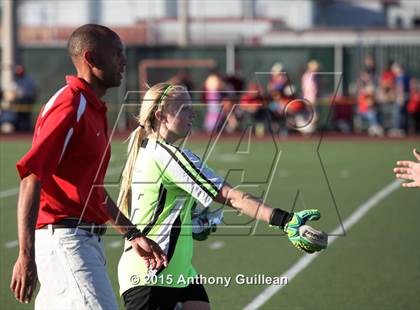 Thumbnail 2 in Scripps Ranch vs. Mater Dei (CIF SoCal Regional D2 Semifinal) photogallery.