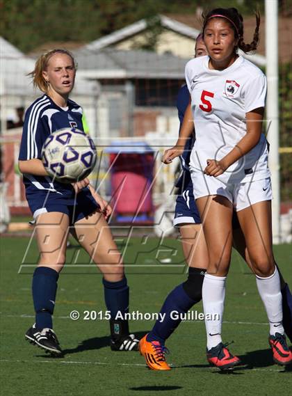 Thumbnail 3 in Scripps Ranch vs. Mater Dei (CIF SoCal Regional D2 Semifinal) photogallery.