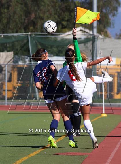Thumbnail 3 in Scripps Ranch vs. Mater Dei (CIF SoCal Regional D2 Semifinal) photogallery.