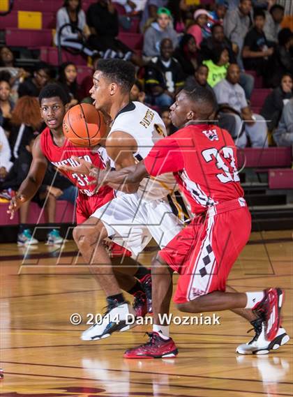 Thumbnail 1 in Plano East vs. Wichita Falls (Fantasy of Lights) photogallery.