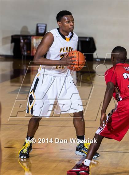 Thumbnail 2 in Plano East vs. Wichita Falls (Fantasy of Lights) photogallery.