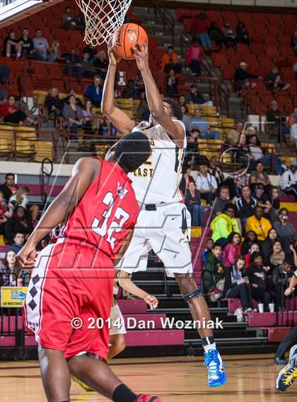 Thumbnail 2 in Plano East vs. Wichita Falls (Fantasy of Lights) photogallery.