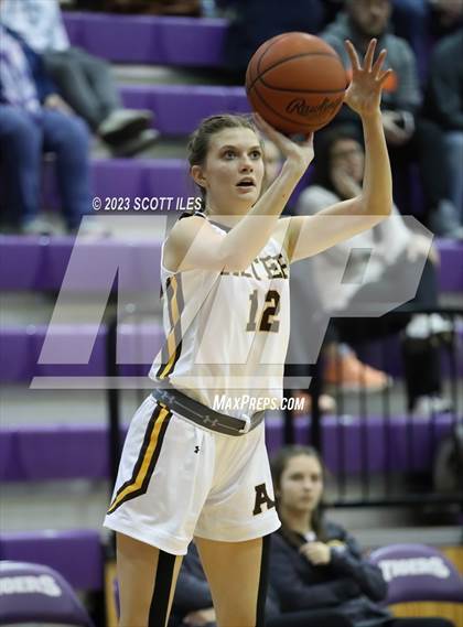Thumbnail 1 in Stow-Munroe Falls vs. Archbishop Alter (OGBR Classic in the City) photogallery.