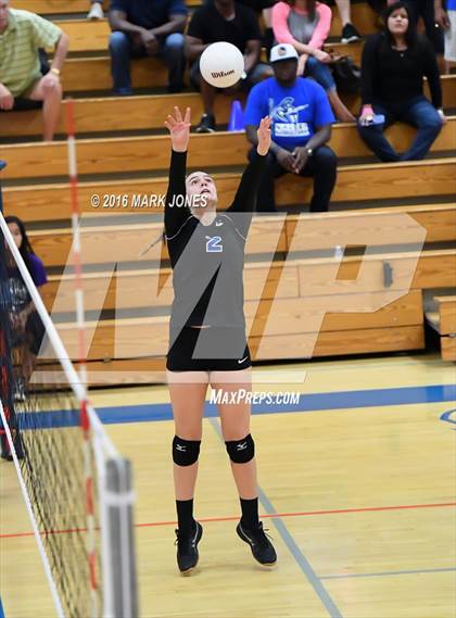 Thumbnail 3 in Fountain Hills vs. Valley Christian (AIA D3 Semifinal) photogallery.