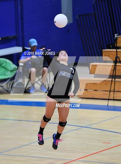Thumbnail 3 in Fountain Hills vs. Valley Christian (AIA D3 Semifinal) photogallery.