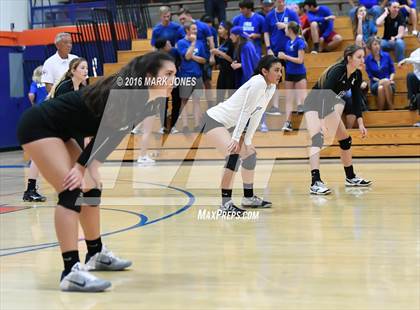 Thumbnail 2 in Fountain Hills vs. Valley Christian (AIA D3 Semifinal) photogallery.