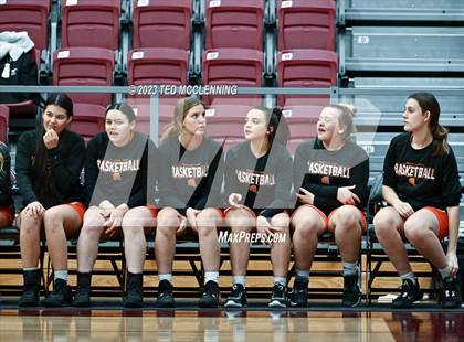 Thumbnail 3 in Gravette vs Pottsville (AAA 4A-North Regional first round) photogallery.