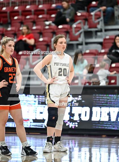 Thumbnail 1 in Gravette vs Pottsville (AAA 4A-North Regional first round) photogallery.