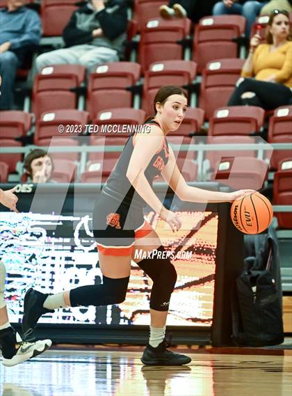 Thumbnail 2 in Gravette vs Pottsville (AAA 4A-North Regional first round) photogallery.