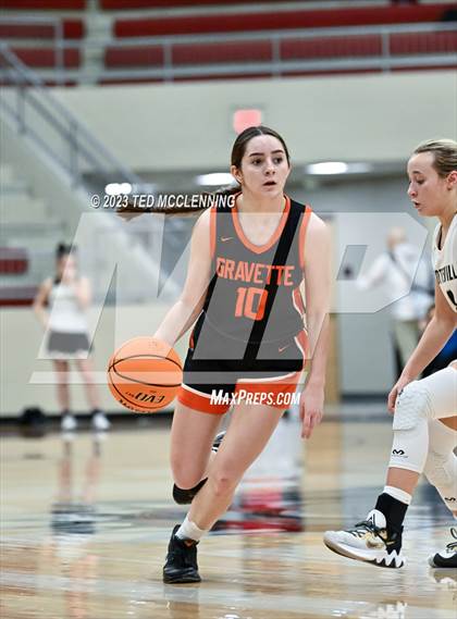 Thumbnail 3 in Gravette vs Pottsville (AAA 4A-North Regional first round) photogallery.