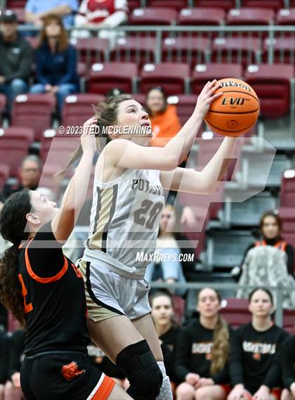 Thumbnail 3 in Gravette vs Pottsville (AAA 4A-North Regional first round) photogallery.