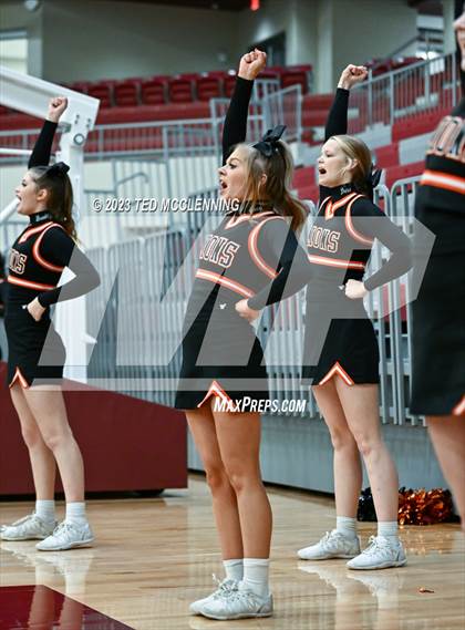 Thumbnail 2 in Gravette vs Pottsville (AAA 4A-North Regional first round) photogallery.