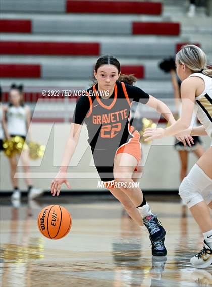Thumbnail 1 in Gravette vs Pottsville (AAA 4A-North Regional first round) photogallery.