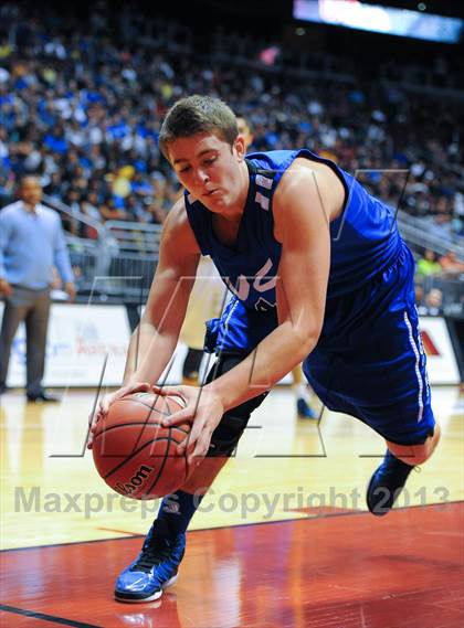 Thumbnail 1 in Valley Christian @ Gilbert Christian (AIA D3 Finals) photogallery.