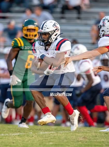 Thumbnail 2 in Terry Sanford @ Pine Forest photogallery.