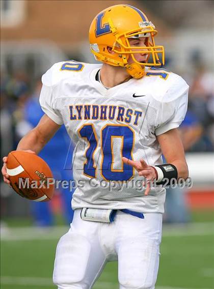 Thumbnail 1 in Lyndhurst @ Becton photogallery.