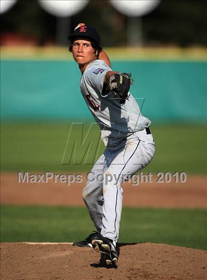 Thumbnail 1 in  Sheldon vs Liberty (Fresno Easter Classic) photogallery.