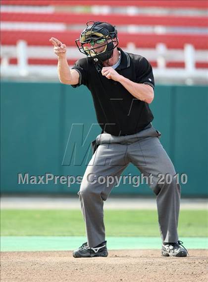 Thumbnail 3 in  Sheldon vs Liberty (Fresno Easter Classic) photogallery.