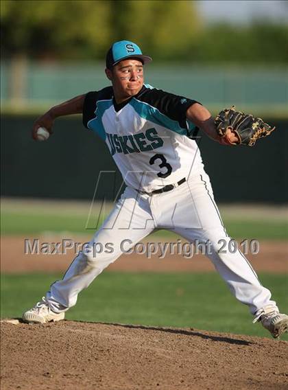 Thumbnail 1 in  Sheldon vs Liberty (Fresno Easter Classic) photogallery.