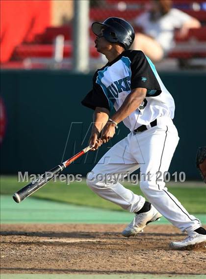 Thumbnail 3 in  Sheldon vs Liberty (Fresno Easter Classic) photogallery.