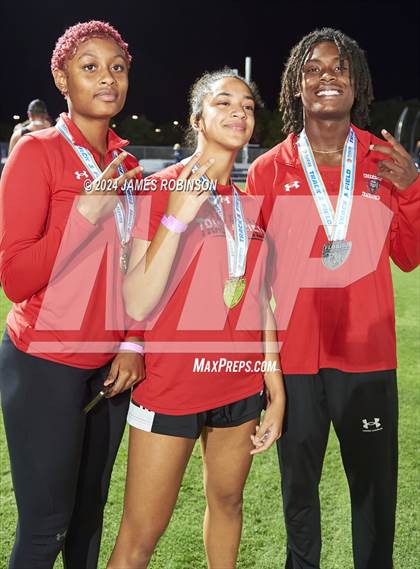 Thumbnail 1 in FHSAA 4A Final (Awards) photogallery.