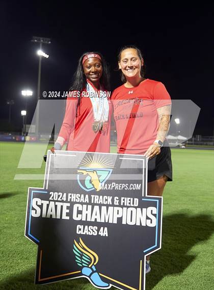 Thumbnail 2 in FHSAA 4A Final (Awards) photogallery.
