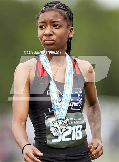 Thumbnail 3 in FHSAA 4A Final (Awards) photogallery.