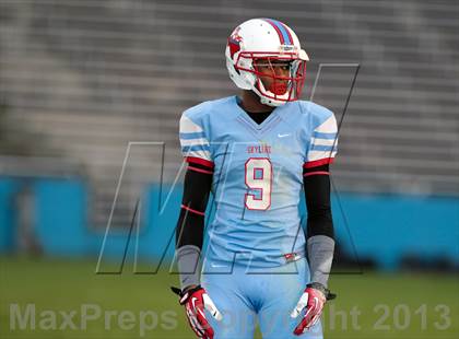 Thumbnail 1 in Sachse vs. Skyline (UIL 5A Area Playoff) photogallery.