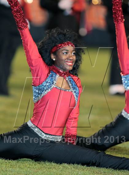 Thumbnail 2 in Sachse vs. Skyline (UIL 5A Area Playoff) photogallery.