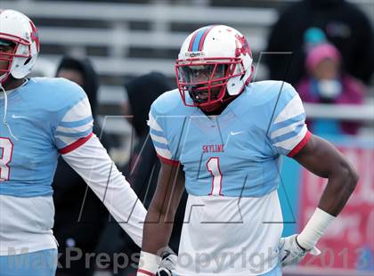 Thumbnail 1 in Sachse vs. Skyline (UIL 5A Area Playoff) photogallery.