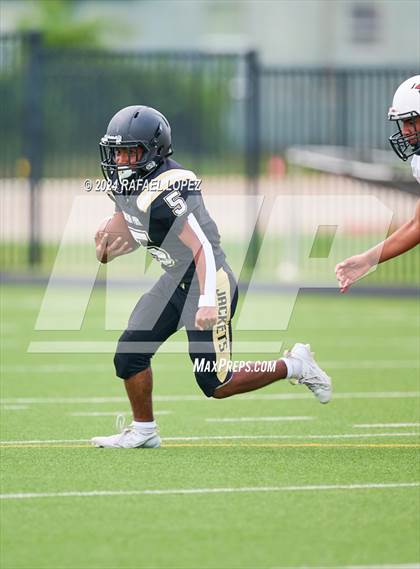 Thumbnail 2 in Porter vs Galena Park (B Team) photogallery.